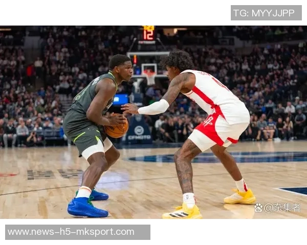 康利谈与爱德华兹的互动关系积极提供建议并乐于交流问题