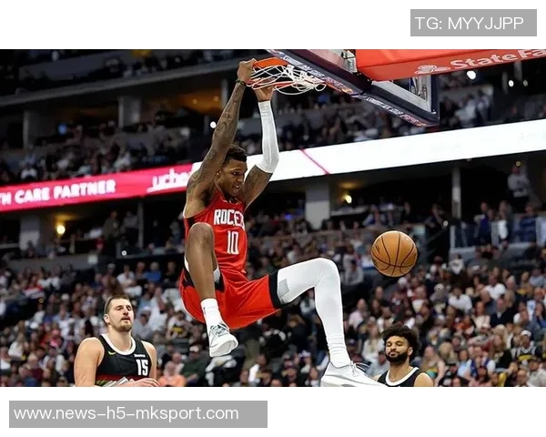 小贾巴里谈球队进步：每位球员更成熟自信迎接新挑战